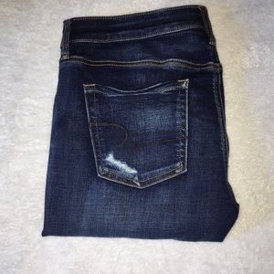 American Eagle lightly distressed jeans